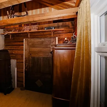 Сasa de vacaciones Historic By The Trail In Ostmarka