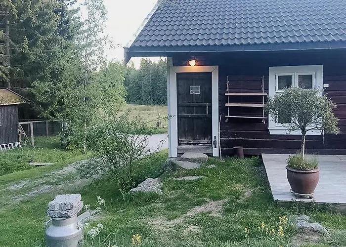 Historic By The Trail In Ostmarka Omberg