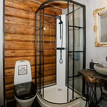 Historic By The Trail In Ostmarka Semesterbostad